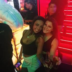 Meet your Posher, Lys